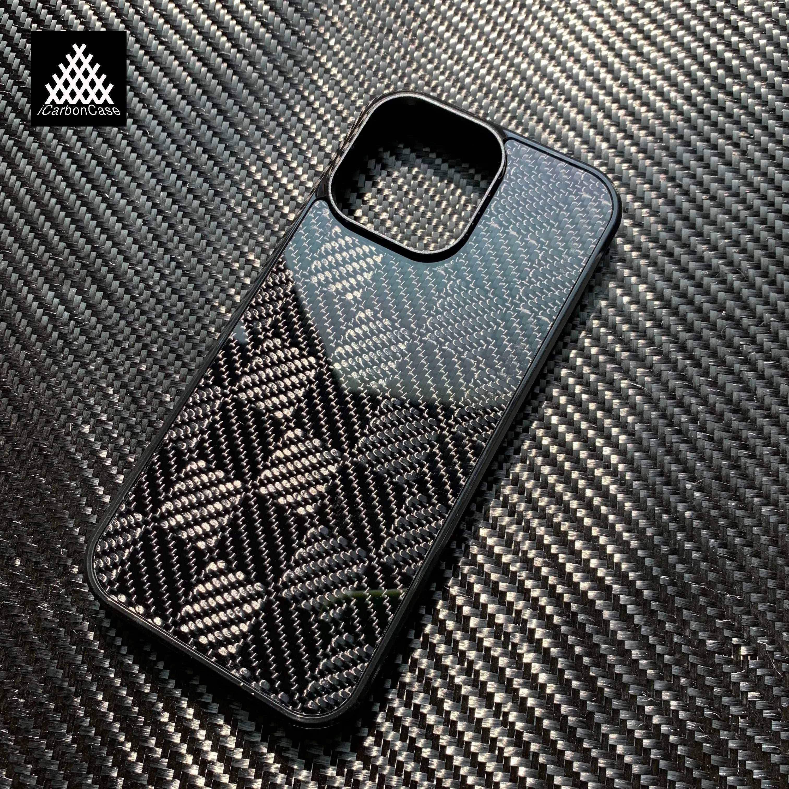 Magnetic Real 3K Twill Woven Carbon Fiber Case for iPhone
